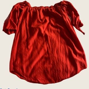 Off shoulder loose dress. Very comfortable